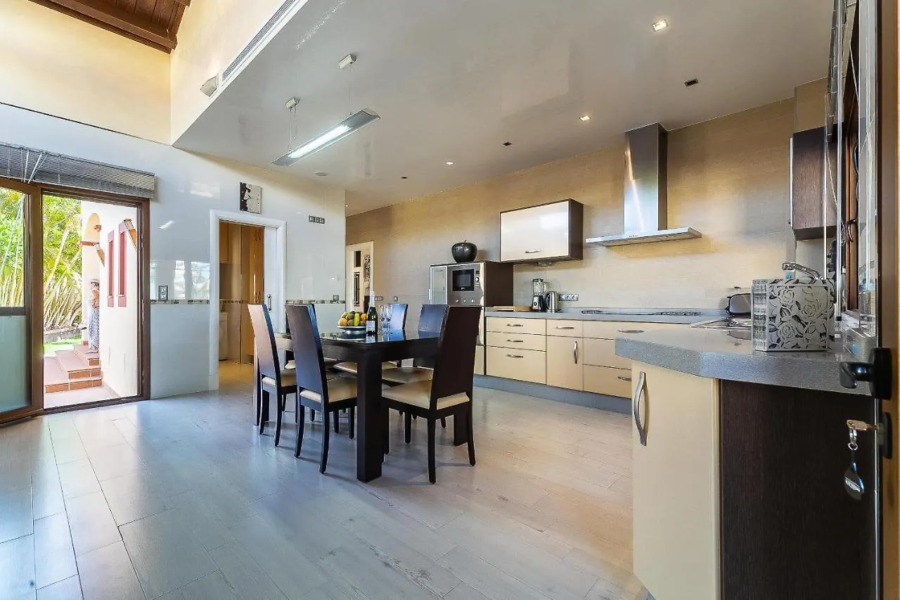 Vive Villa Exclusiva Mar Y Golf, Solo Adultos Benalmádena